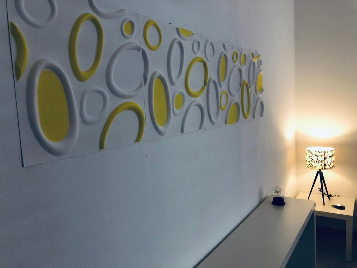 Casa Vacanze Kristel Balestrate Exteriör bild