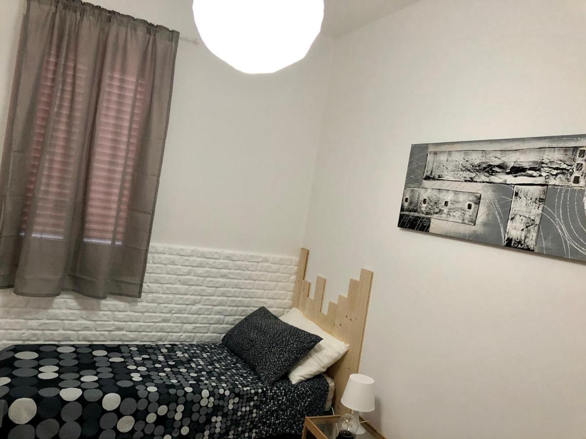 Casa Vacanze Kristel Balestrate Exteriör bild